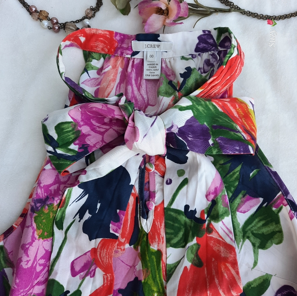 J CREW 100% Silk Floral Sleeveless Top,  3 Button, Tie Ribbon